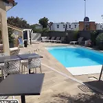 Kyriad - Aeroport Ξενοδοχείο Καρκασόν