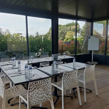 Kyriad - Aéroport Hotel Carcassonne