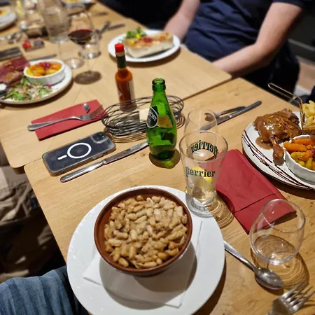 Kyriad - Aéroport Hotel Carcassonne