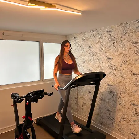 Hotel Kyriad - Aeroport