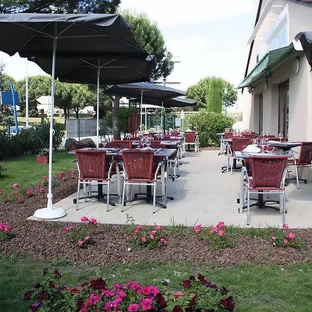 Hotel Kyriad - Aeroport 3*