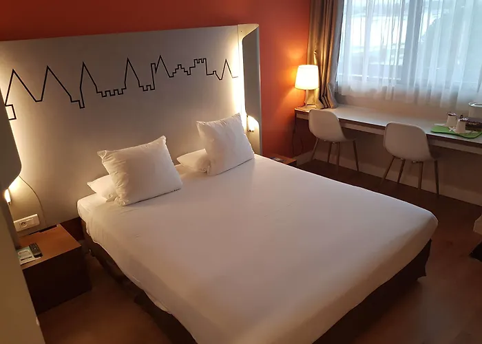 Hotel Kyriad - Aeroport